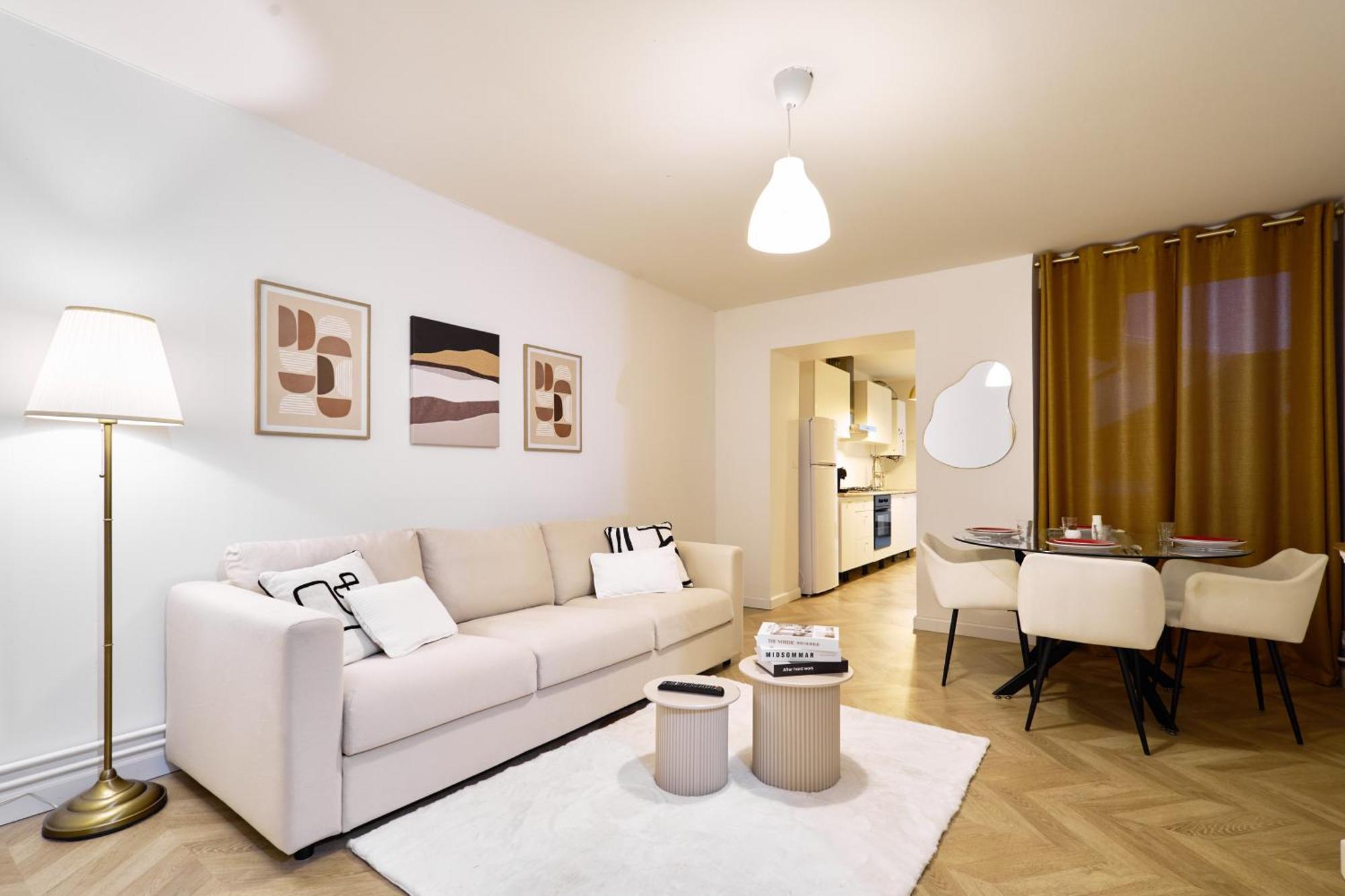 Magnifique Dans Le Centre-ville De Reims, Proche De La Gare Et Des Commodites Apartment